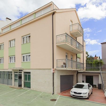 Amigo Comfort Apartments Split Eksteriør billede